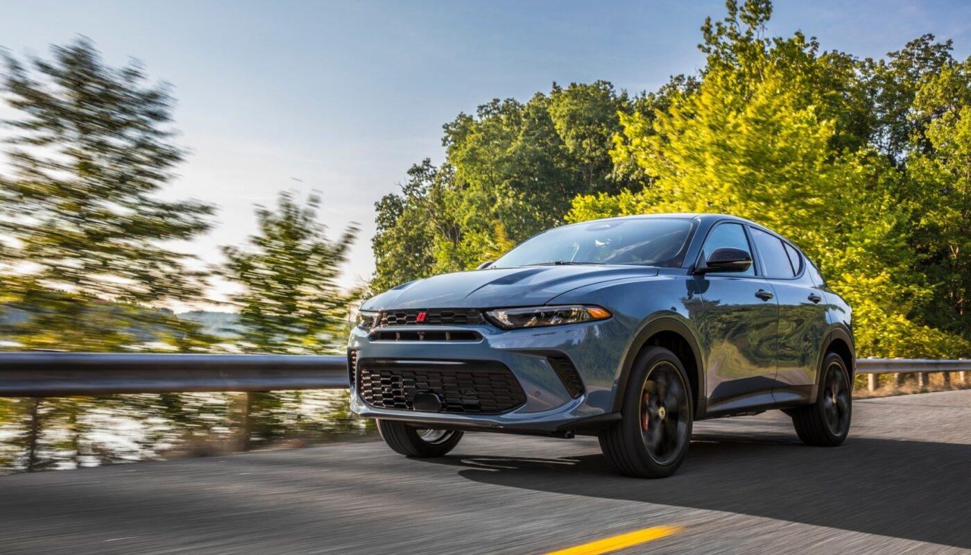 Dodge Hornet 2023 electric hybrid launched - evnewsblog